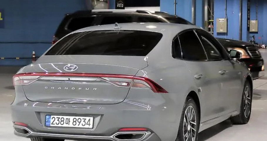 Hyundai Grandeur 