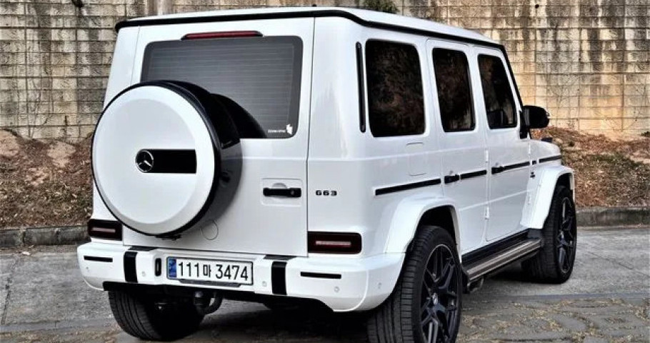 Mercedes-Benz G-Class 