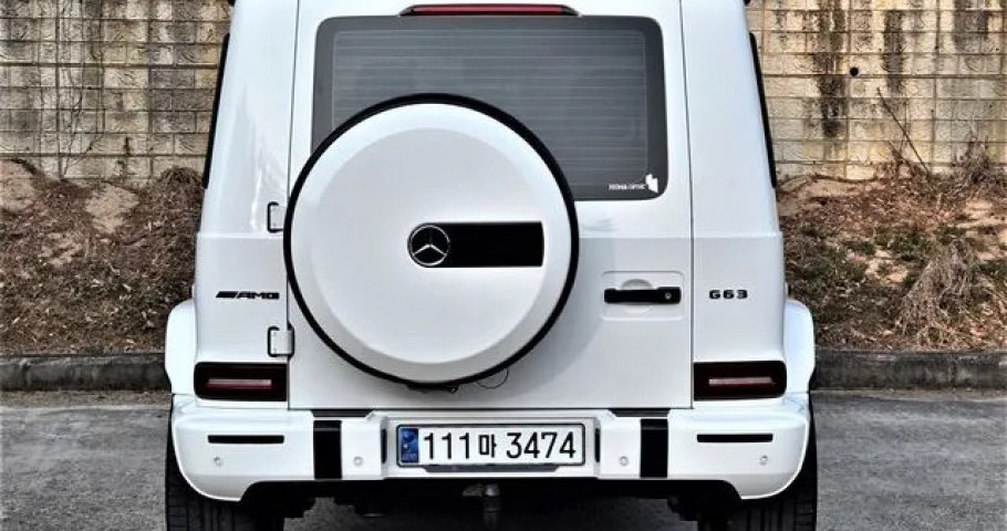 Mercedes-Benz G-Class 