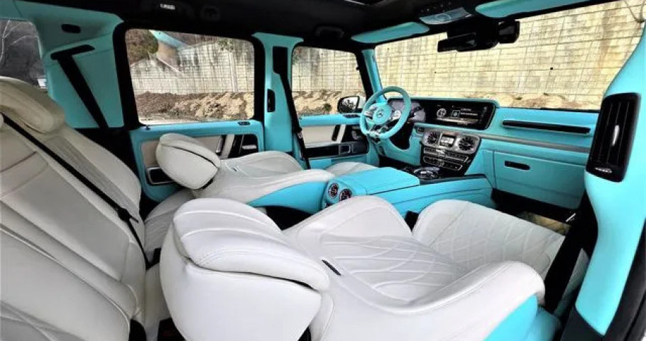 Mercedes-Benz G-Class 
