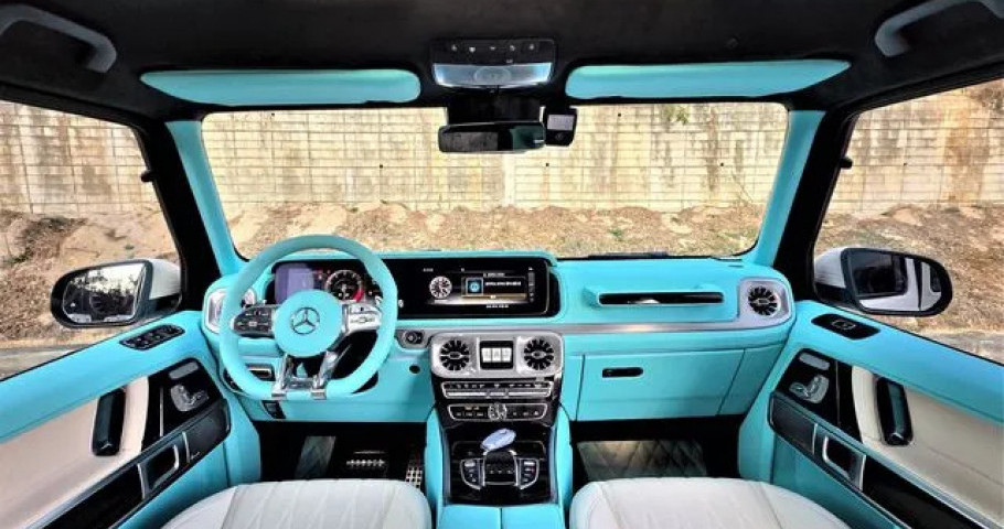 Mercedes-Benz G-Class 
