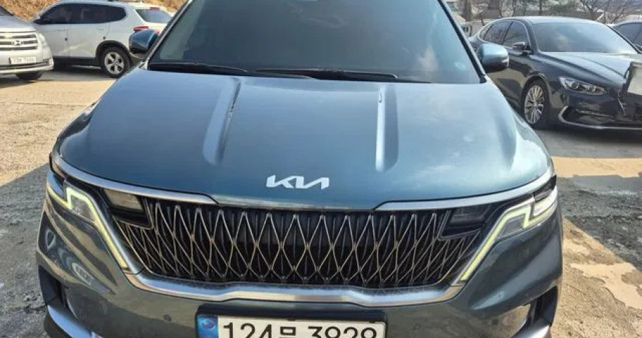 Kia Carnival 