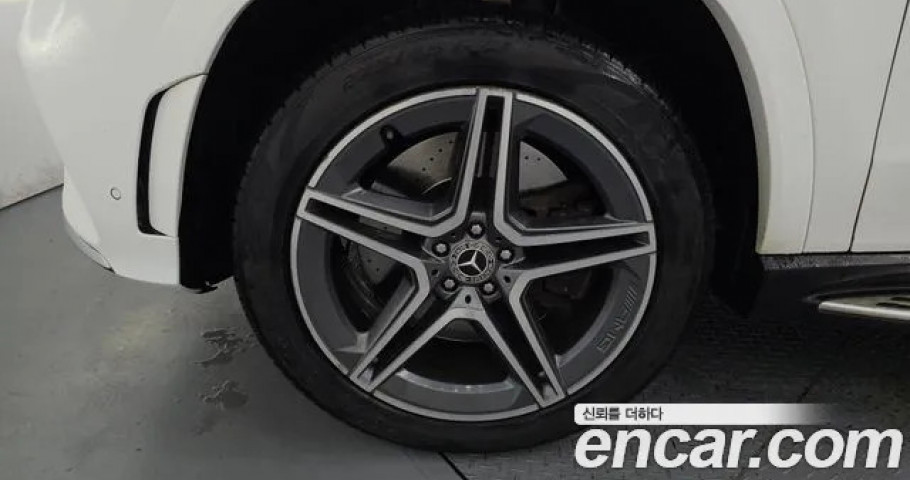 Mercedes-Benz Gls-Class 