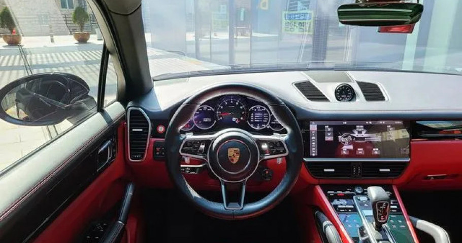 Porsche Cayenne 