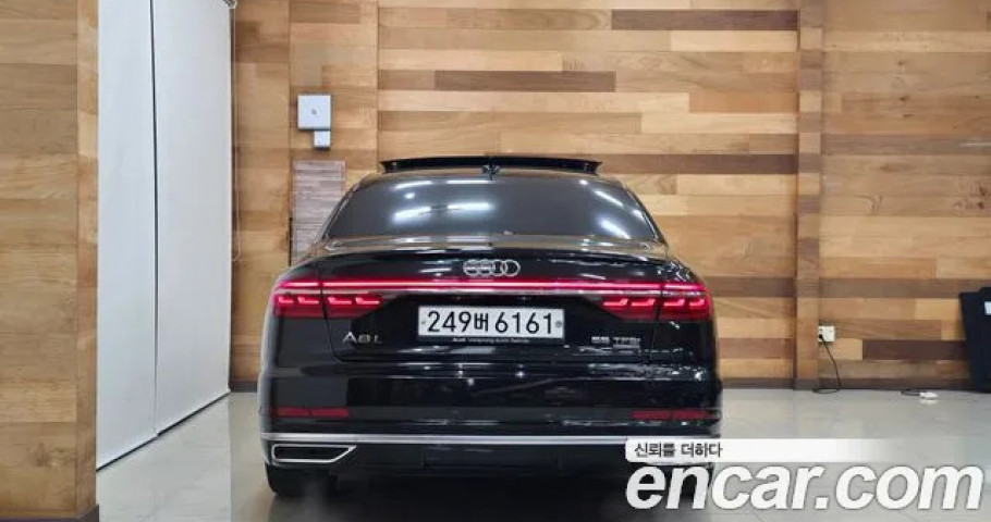 Audi A8 