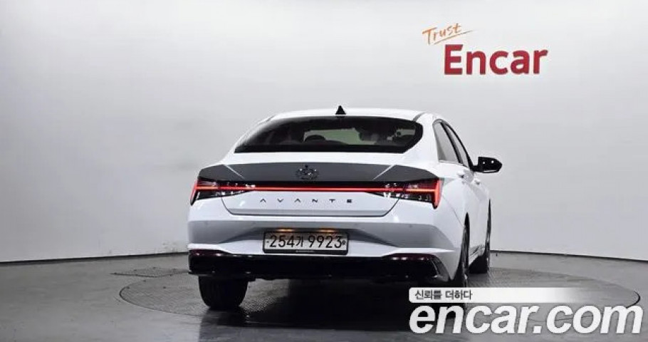 Hyundai Avante (Elantra) 