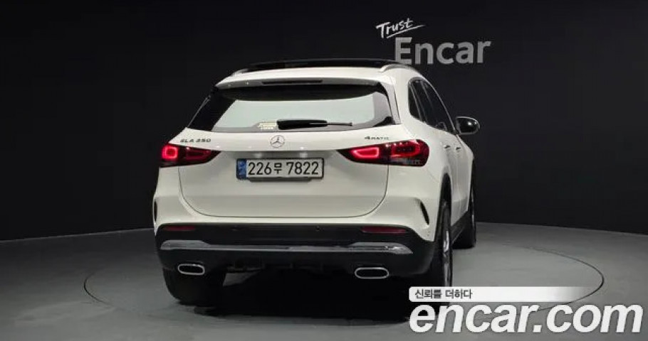 Mercedes-Benz Gla-Class 