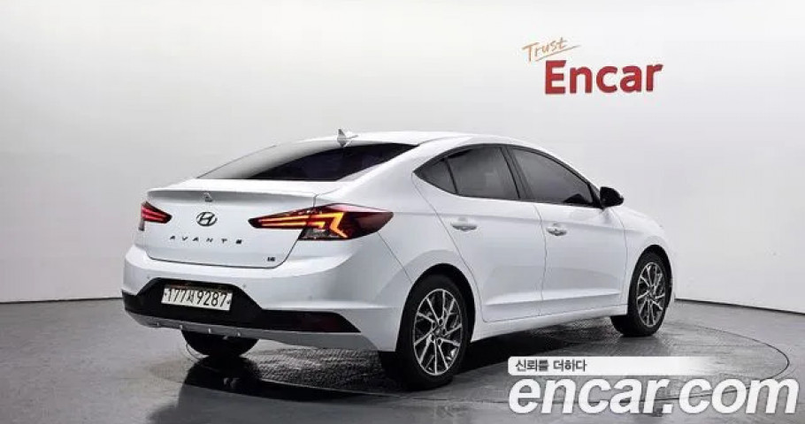 Hyundai Avante (Elantra) 