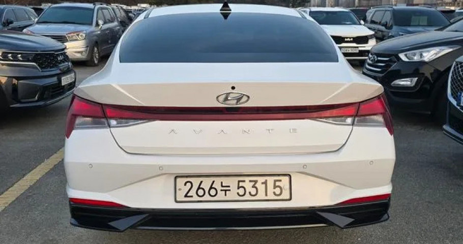 Hyundai Avante (Elantra) 
