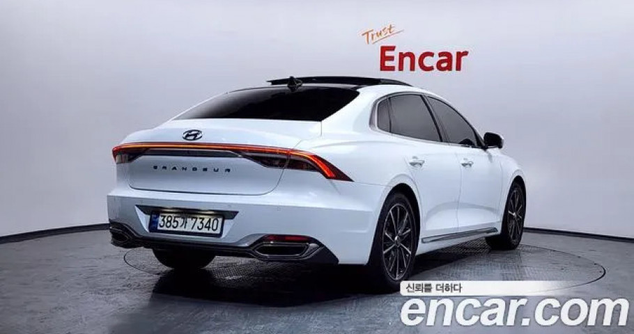 Hyundai Grandeur 