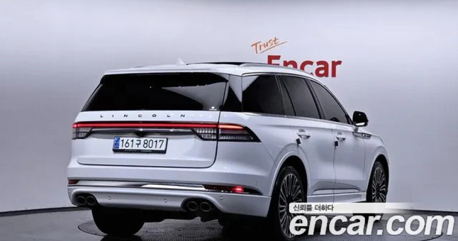 Lincoln Aviator 