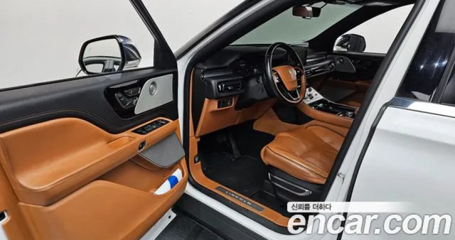 Lincoln Aviator 