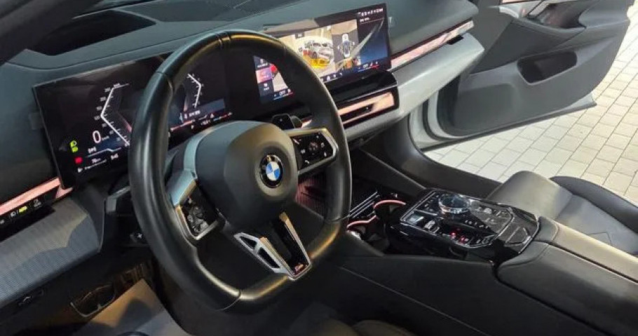 Bmw 5-Series 