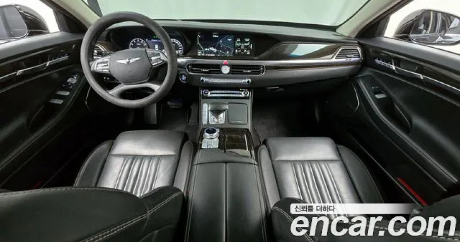 Genesis G90 