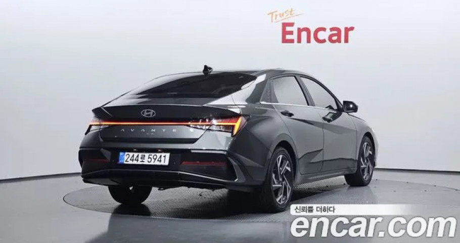 Hyundai Avante (Elantra) 