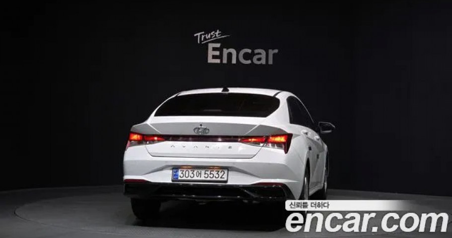 Hyundai Avante (Elantra) 