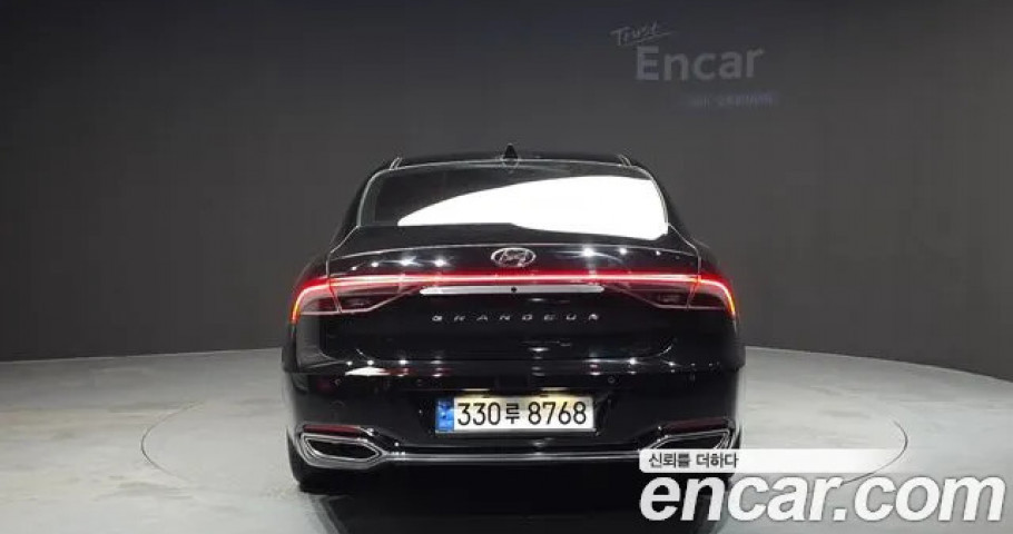 Hyundai Grandeur 