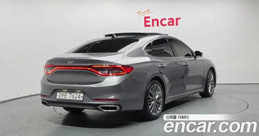 Hyundai Grandeur 