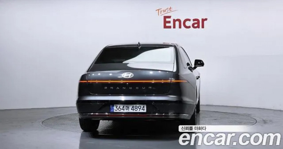 Hyundai Grandeur 