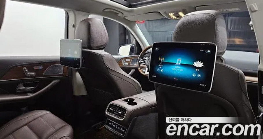 Mercedes-Benz Gls-Class 