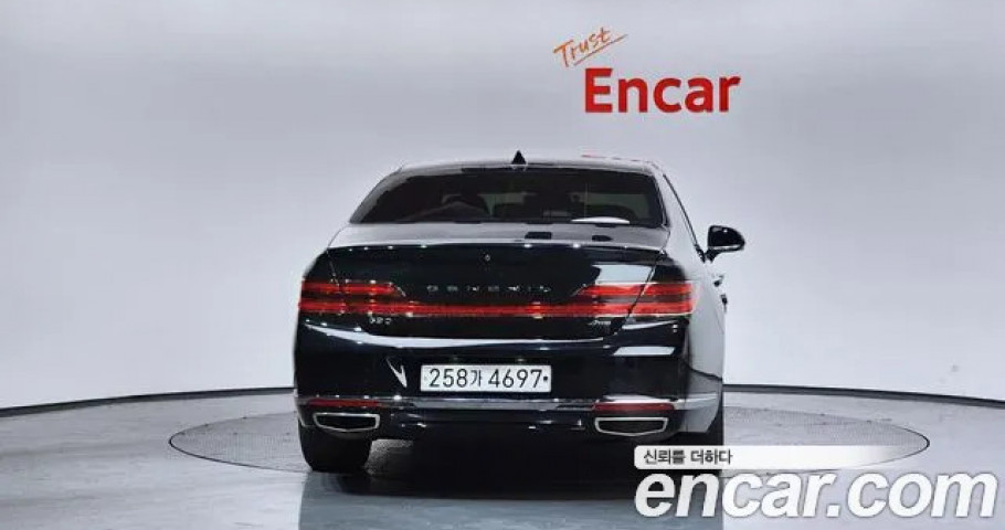 Genesis G90 
