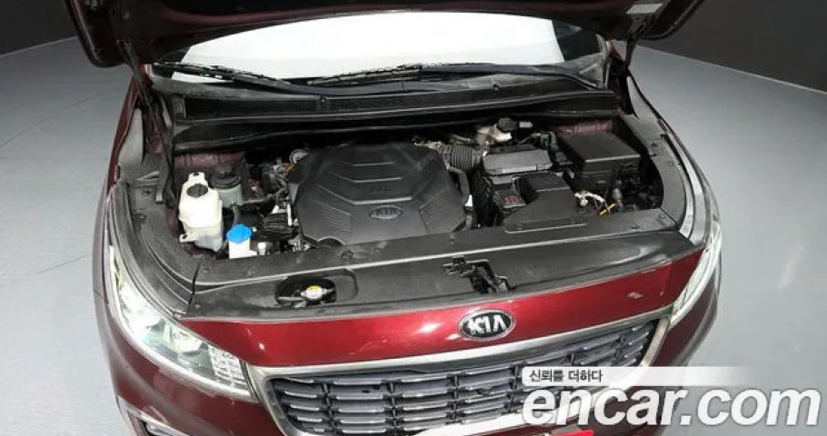Kia Carnival 