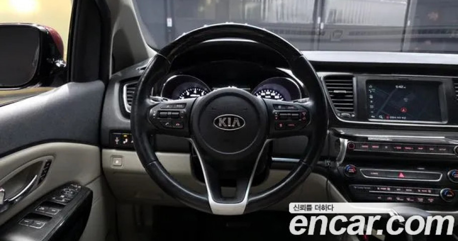 Kia Carnival 