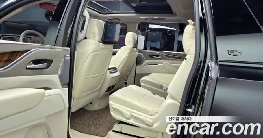 Cadillac Escalade 