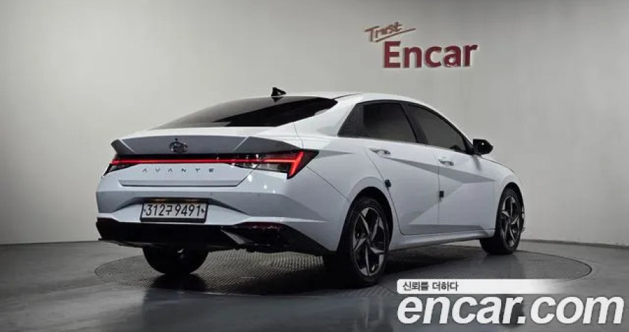 Hyundai Avante (Elantra) 