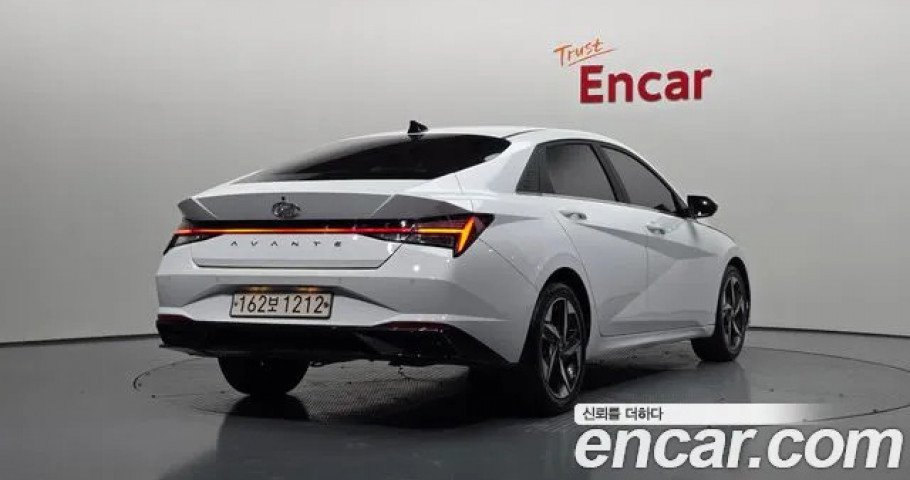 Hyundai Avante (Elantra) 