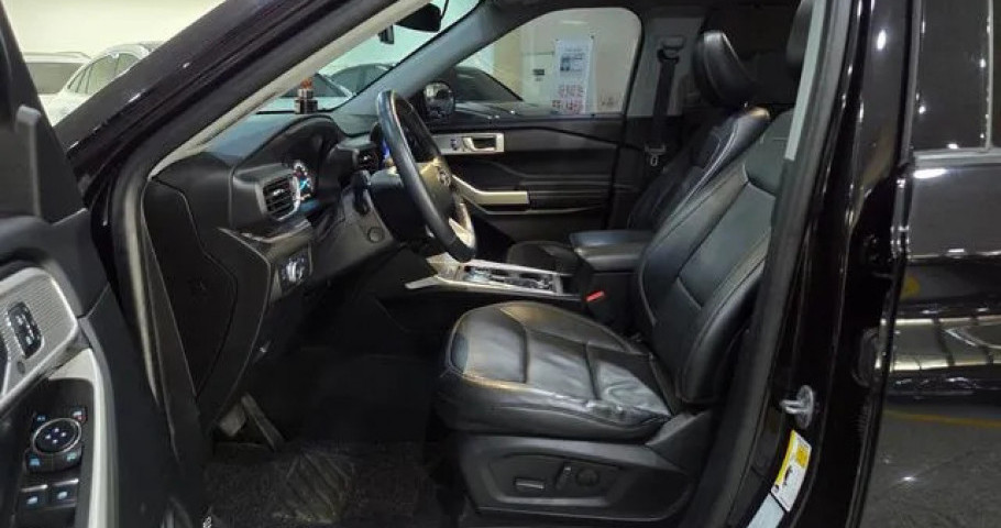 Ford Explorer 