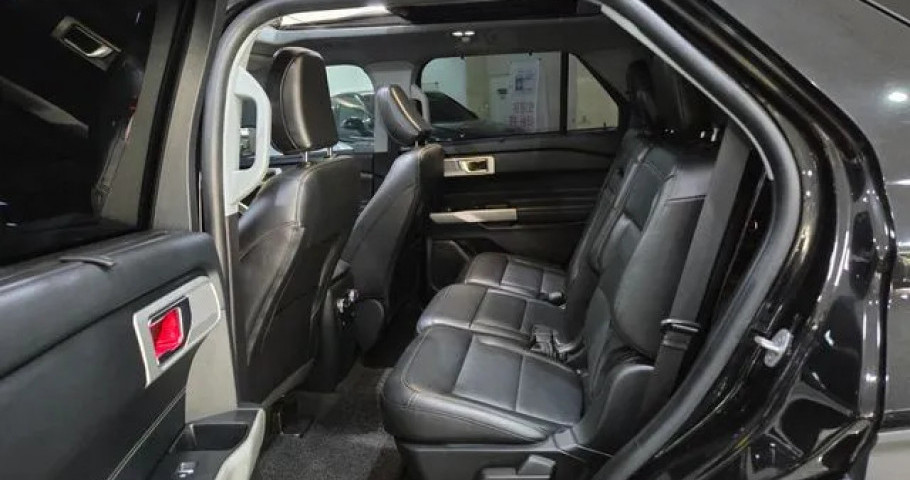 Ford Explorer 