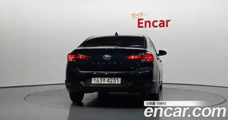Hyundai Avante (Elantra) 