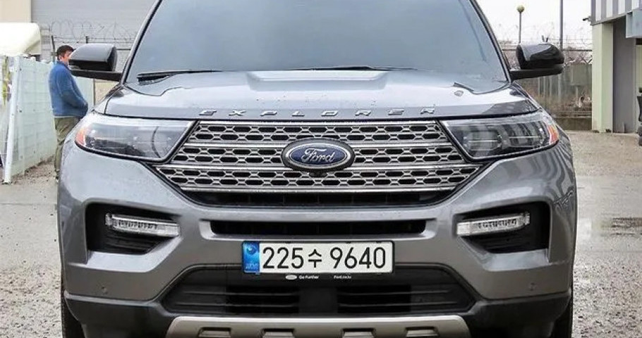 Ford Explorer 
