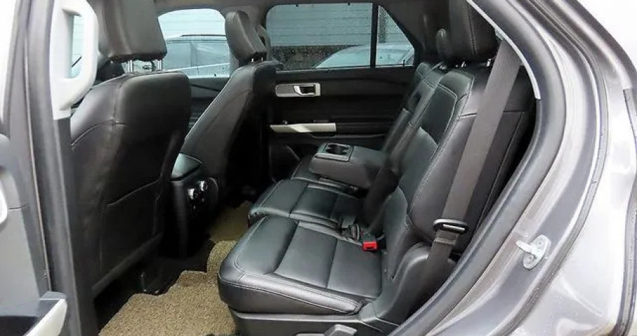Ford Explorer 