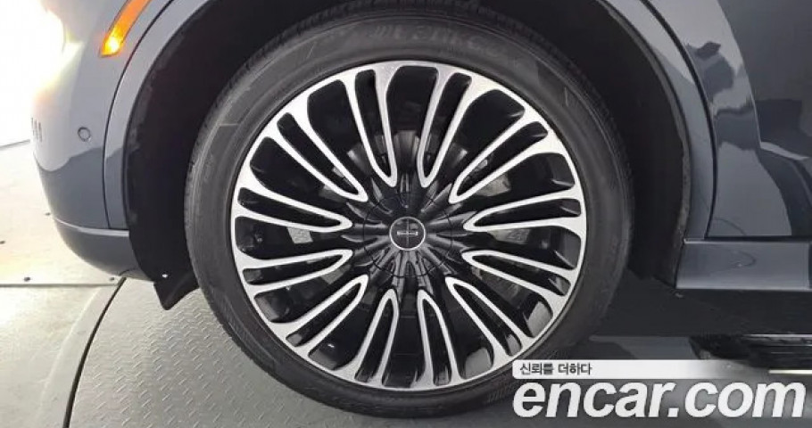 Lincoln Aviator 