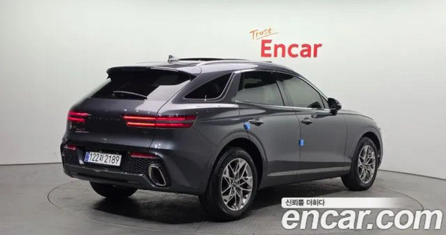Genesis Gv70 