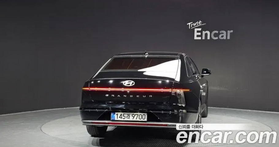 Hyundai Grandeur 