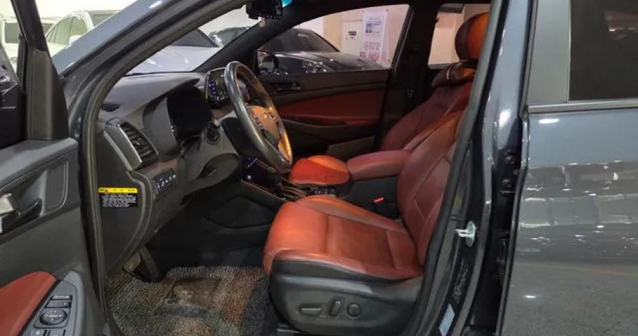 Hyundai Tucson 
