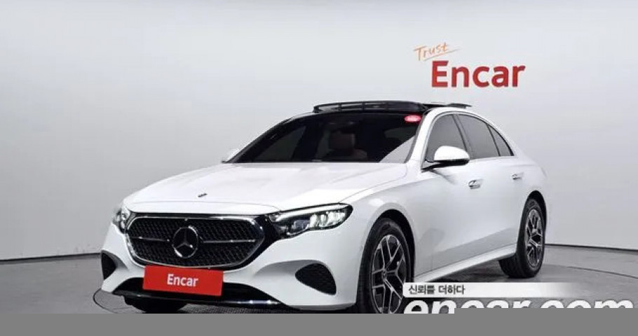 Mercedes-Benz E-Class 