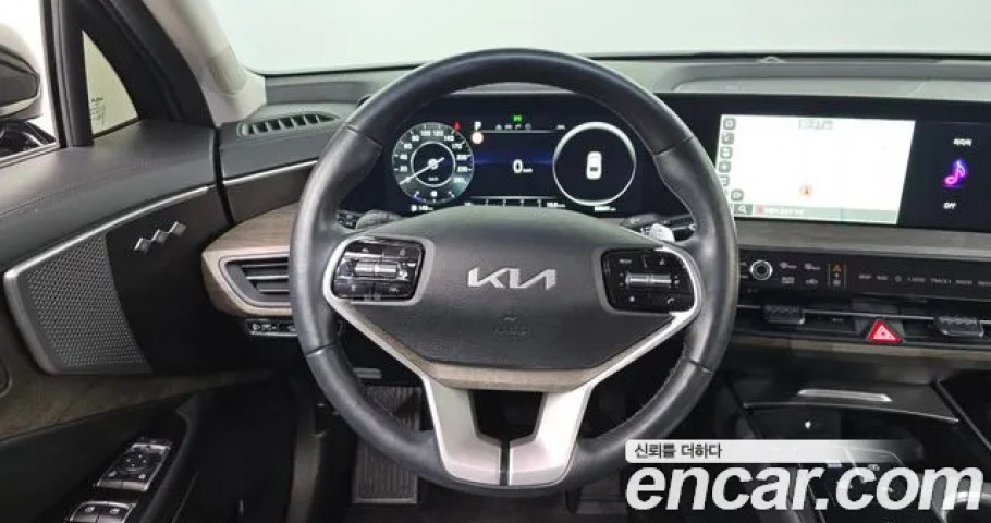 Kia K8 