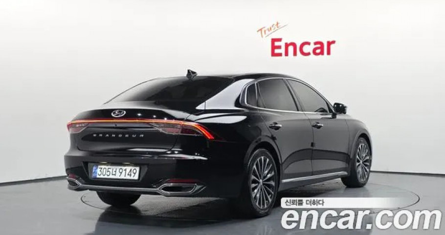 Hyundai Grandeur 