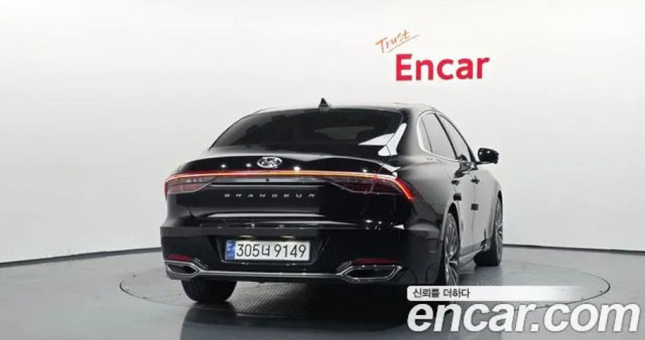 Hyundai Grandeur 
