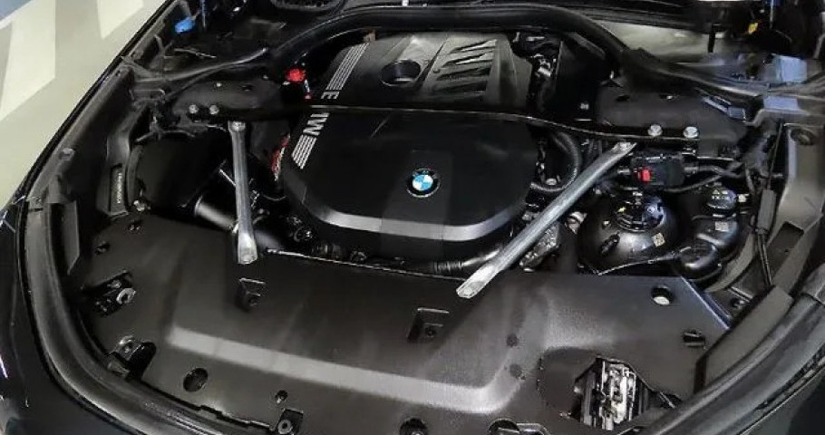Bmw 7-Series 