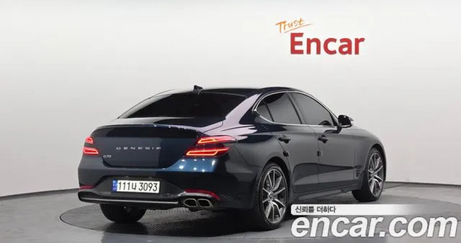 Genesis G70 