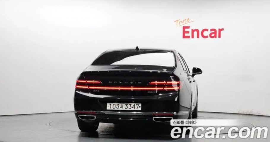 Genesis G90 