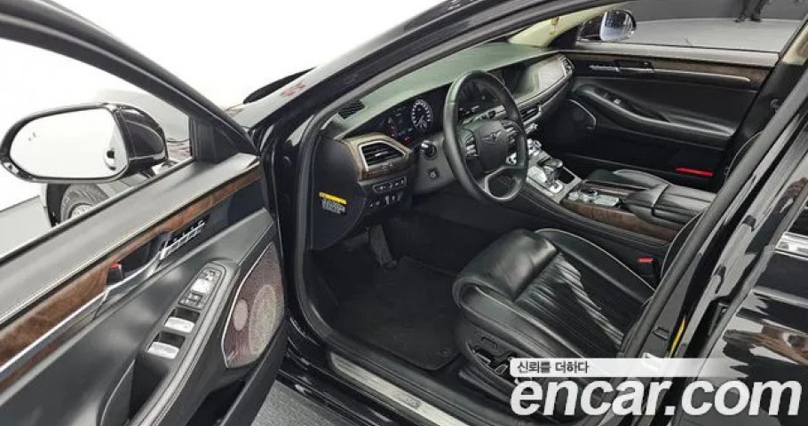 Genesis G90 