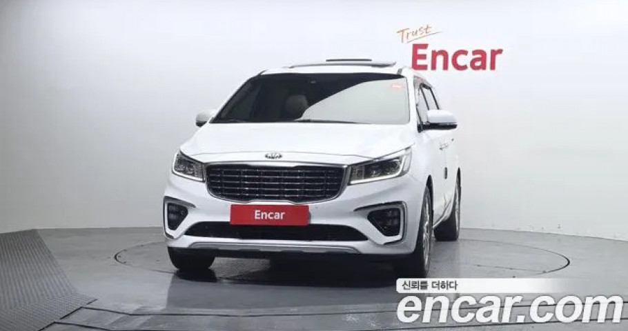 Kia Carnival 