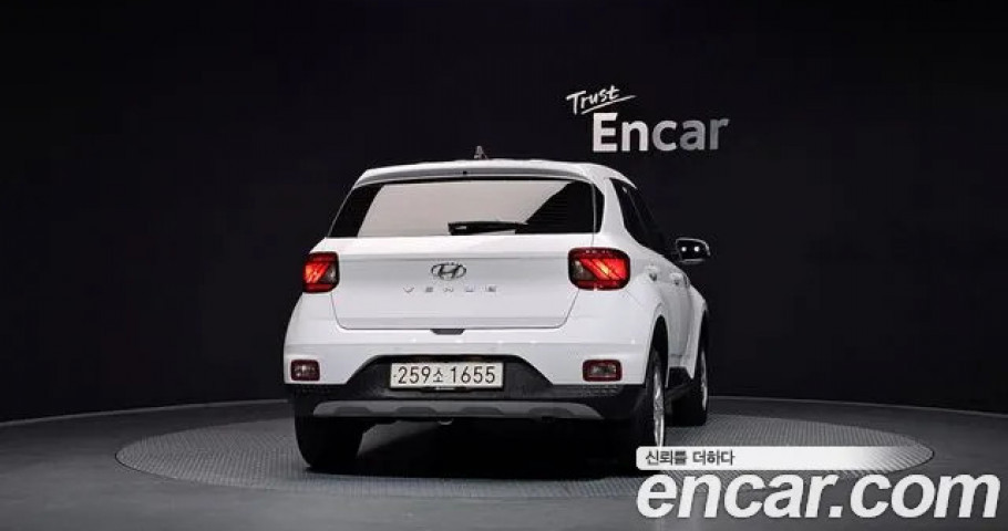 Hyundai Venue 
