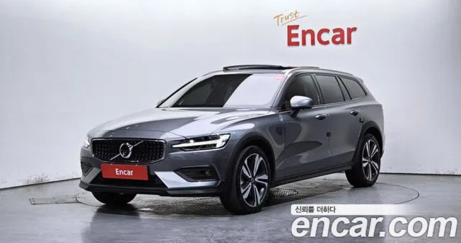 Volvo V60 